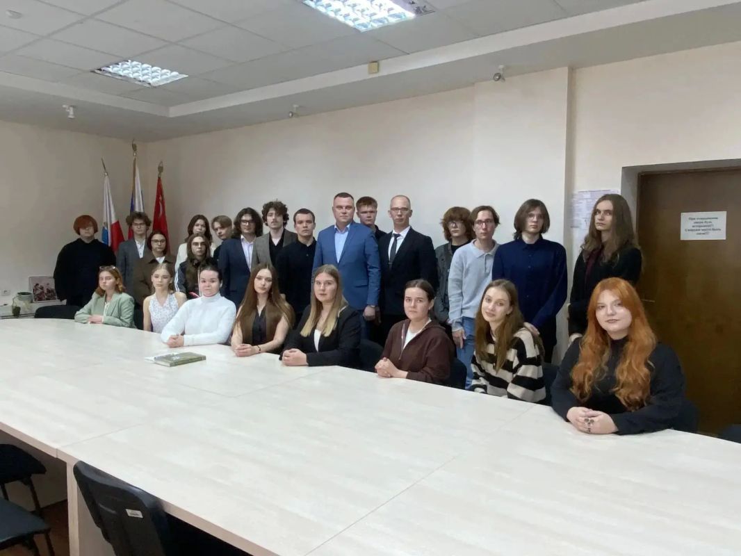 На площадке министерства прошла профориентационная встреча со студентами-теологами