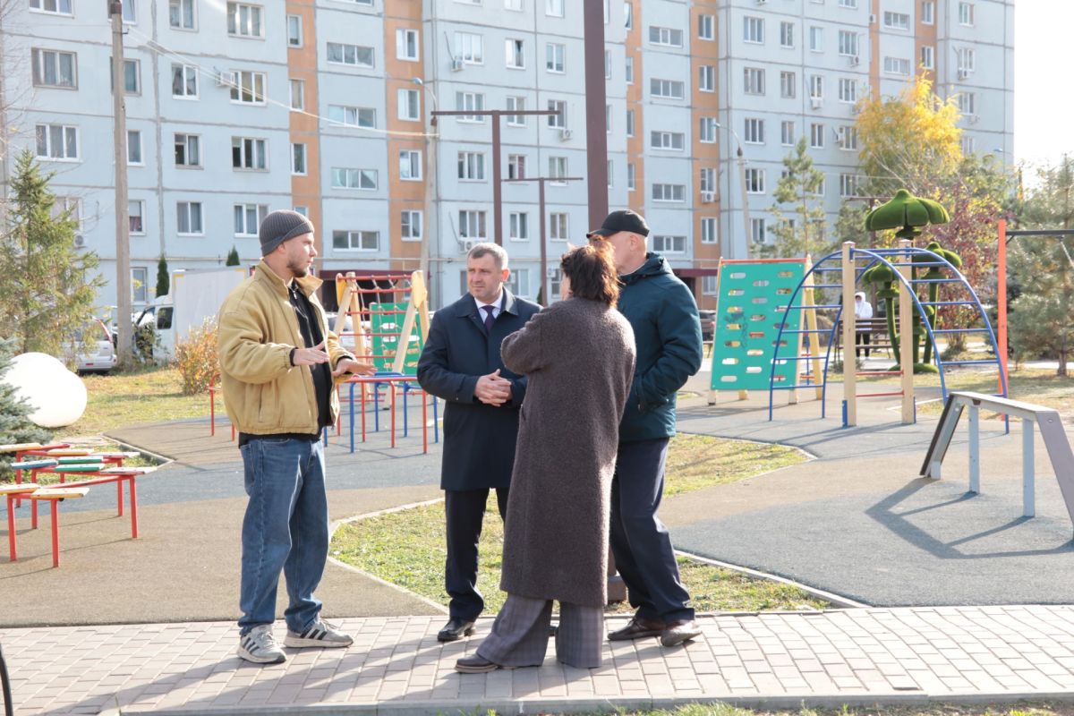 Обсудили благоустройство территории, прилегающей к «Скверу мечты» Обсудили благоустройство территории, прилегающей к «Скверу мечты»
