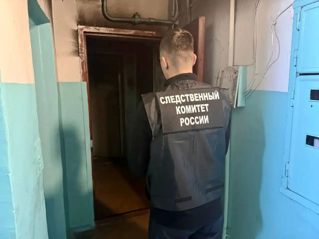 Мужчина, пострадавший на пожаре в Балакове, умер в больнице