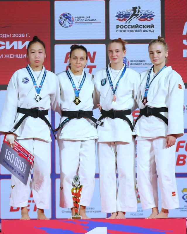 Триумф сестер Борисовых: золото и бронза на Чемпионате России по дзюдо — 2026 Триумф сестер Борисовых: золото и бронза на Чемпионате России по дзюдо — 2026