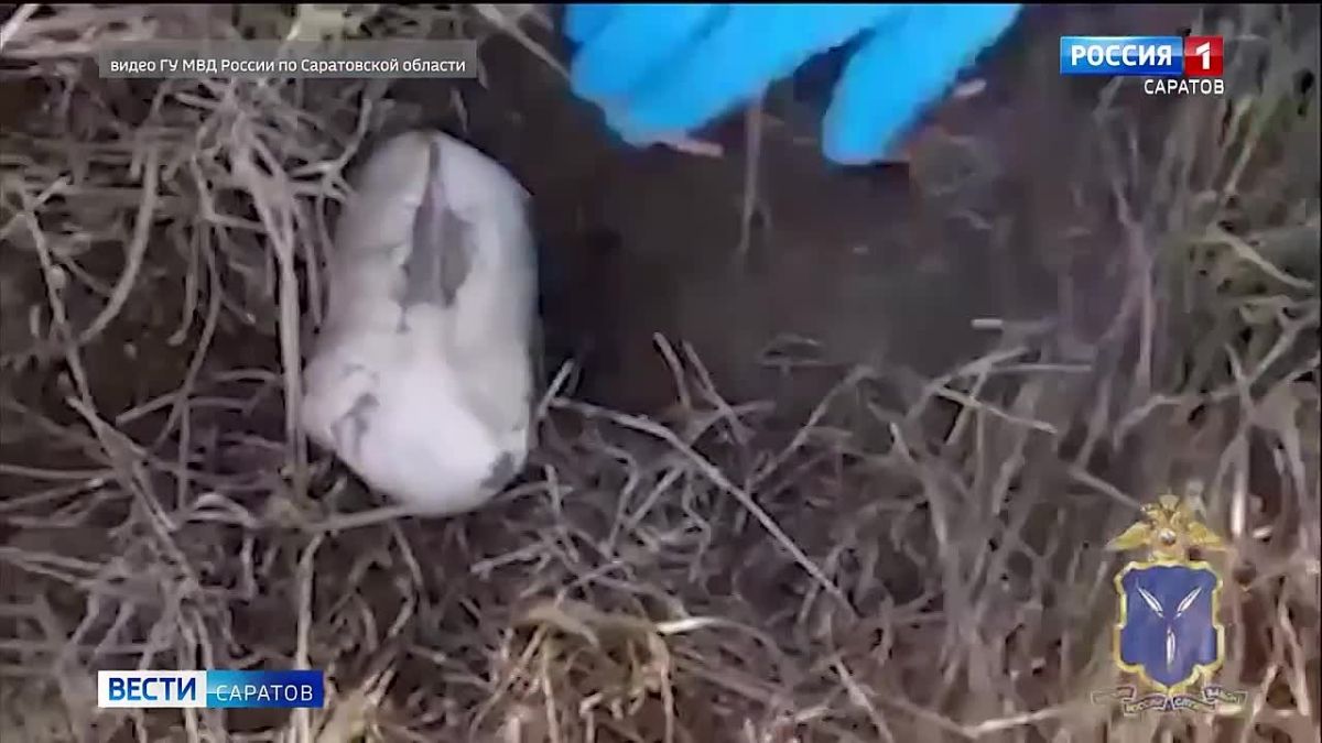 Саратовские полицейские пресекли деятельность закладчика наркомагазина