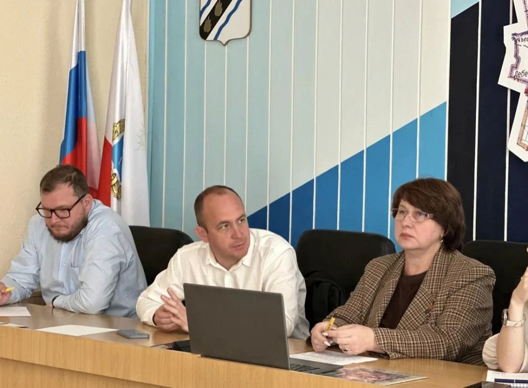 В Советском районе прошел «ИнвестПодбор» и кустовое совещание по инвестиционному развитию территорий В Советском районе прошел «ИнвестПодбор» и кустовое совещание по инвестиционному развитию территорий