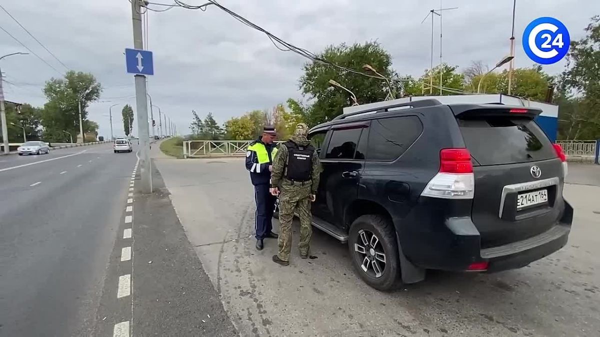 Сюжет в программе «Новости» на телеканале «Саратов 24»: сотрудники военного следственного отдела СК России по Саратовскому гарнизону провели рейд на мосту Саратов - Энгельс