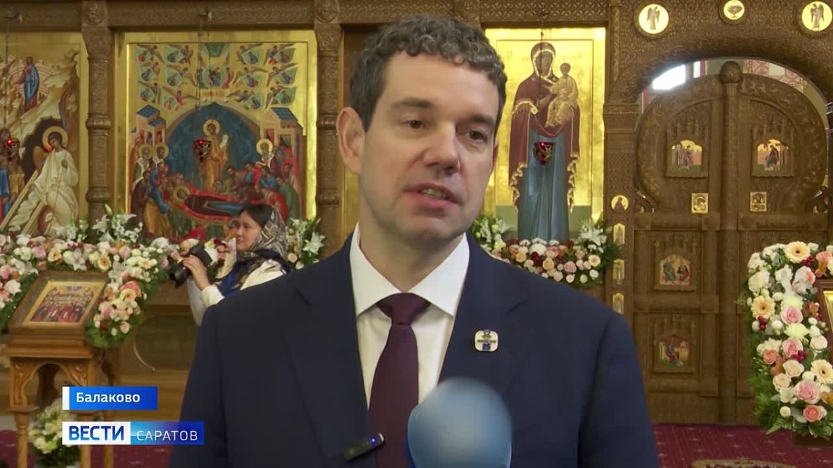 Намоленное место. В минувшие выходные в Балакове прошло великое освящение Свято-Троицкого кафедрального собора