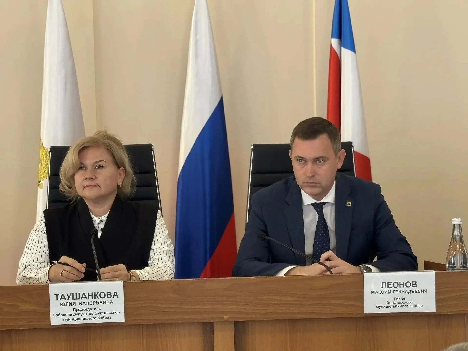 В ходе очередного заседания Собрания депутатов Энгельсского муниципального района в целях реализации ранее принятых решений об изменении структуры администрации внесены изменения в положения о комитете ЖКХ и комитете по...