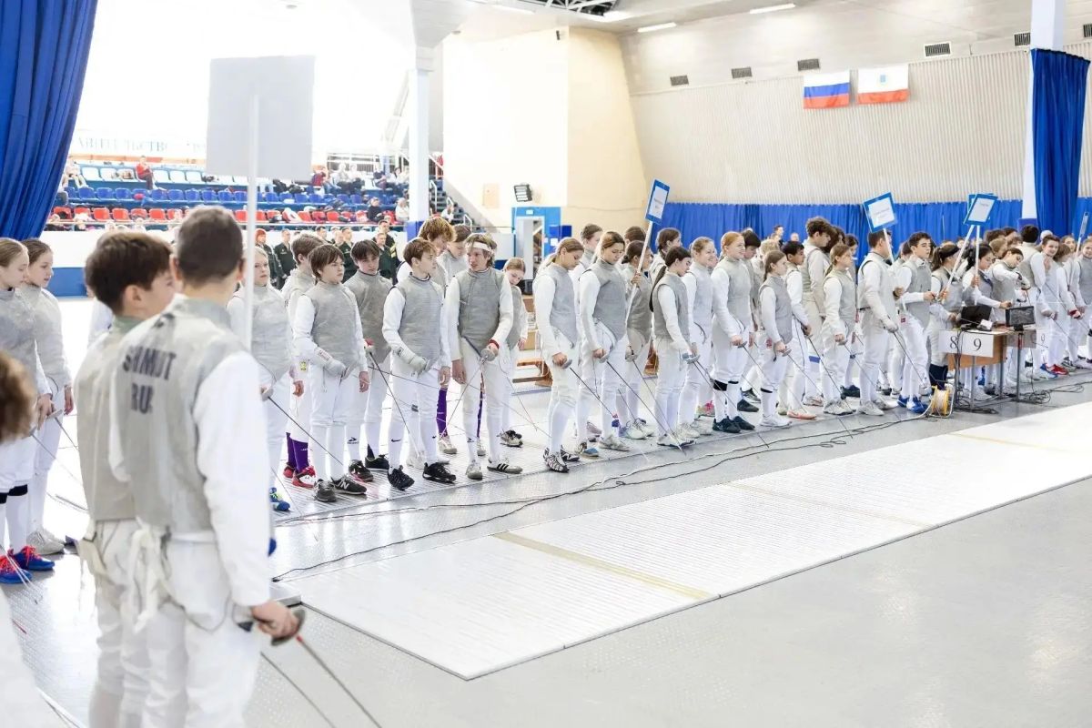 Саратов вновь объединяет сильнейших фехтовальщиков страны Саратов вновь объединяет сильнейших фехтовальщиков страны