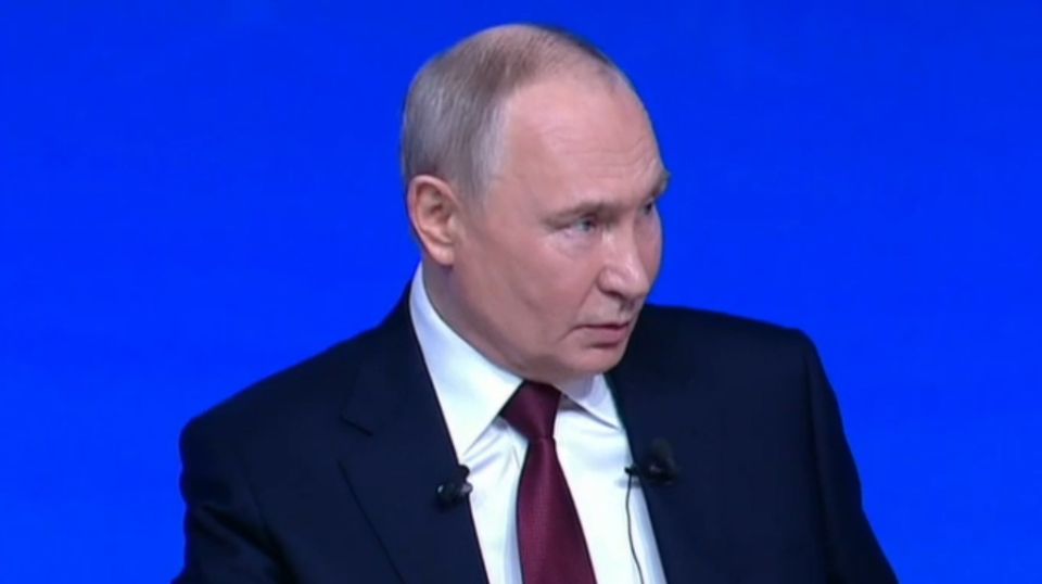 Путин: Бюджетные ограничения мешают продлению детских пособий