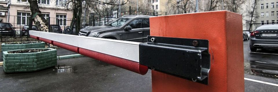 Как законно установить шлагбаум во дворе: все, что нужно знать
