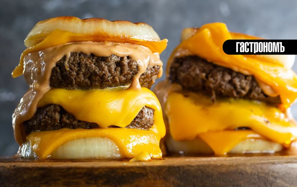 Необычный луковый бургер: смело и вкусно
