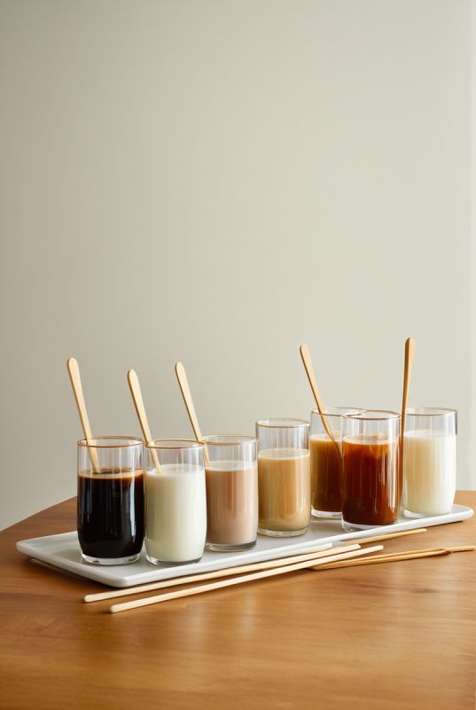 Выбор размешивателей для кофейни: как создать идеальную подачу напитков