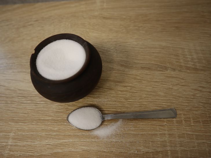 Как убрать пятно от подсолнечного масла с одежды: простые способы