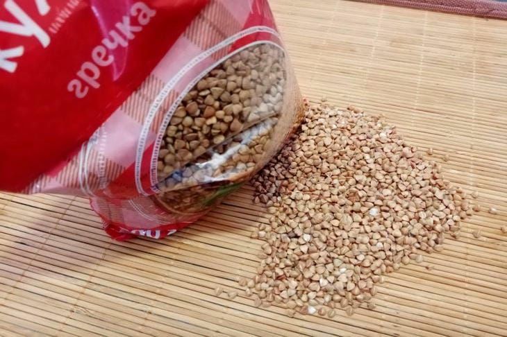 Как правильно варить гречку: точное соотношение воды и крупы для сохранения витаминов