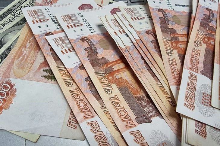 Как научиться экономить и откладывать деньги при маленькой зарплате