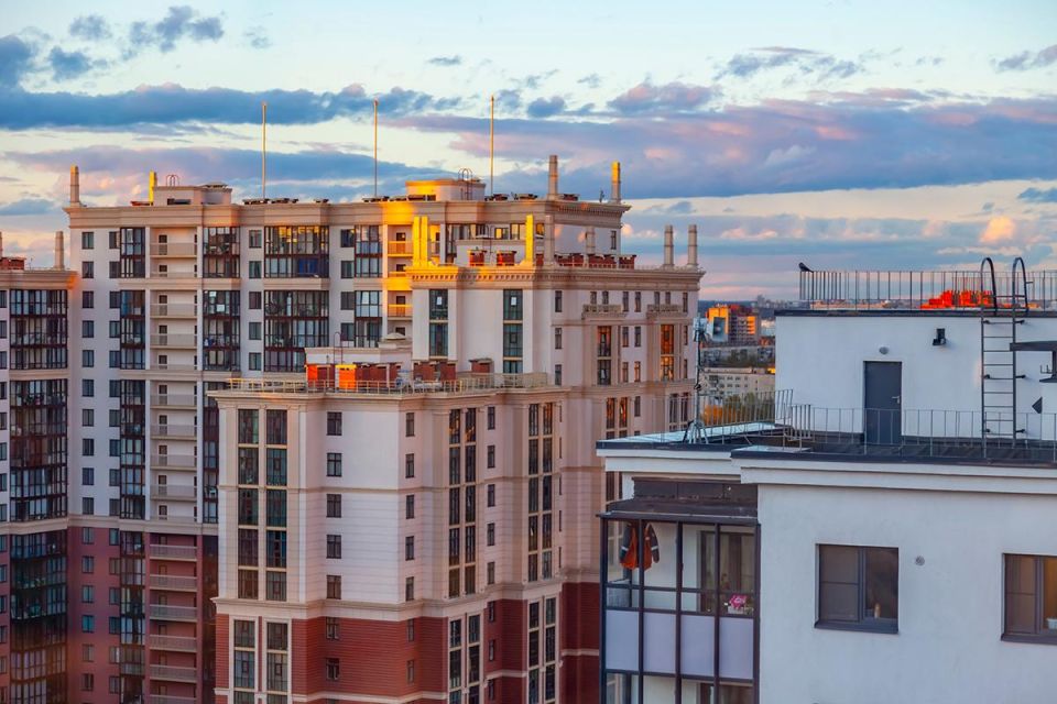 Социальные лифты в новостройках: как 10% жилья для льготников меняет правила игры на рынке недвижимости