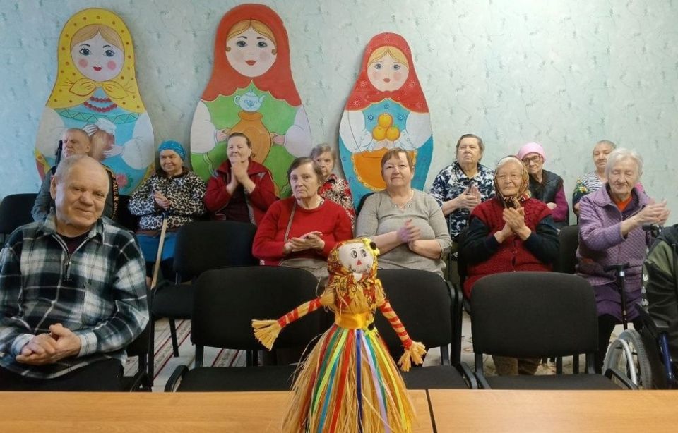 Масленичные посиделки: Вкус блинов и радость проводов зимы