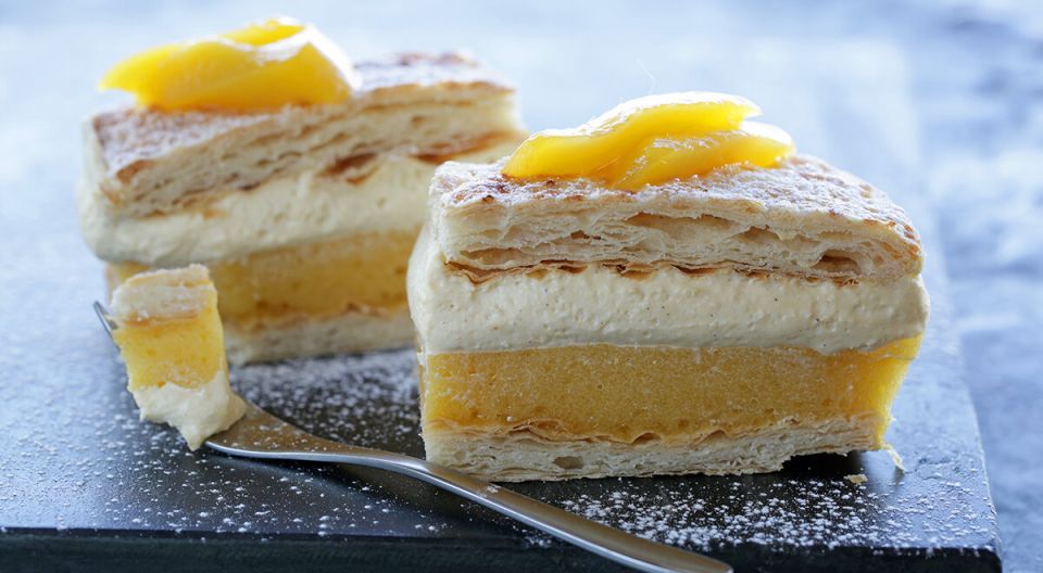 Мильфей с манговым кремом